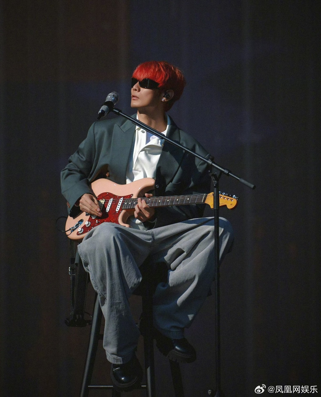 律师解读单依纯侵权事件单依纯公开致歉不能改变侵权事实近期，李荣浩与单依纯围绕歌曲