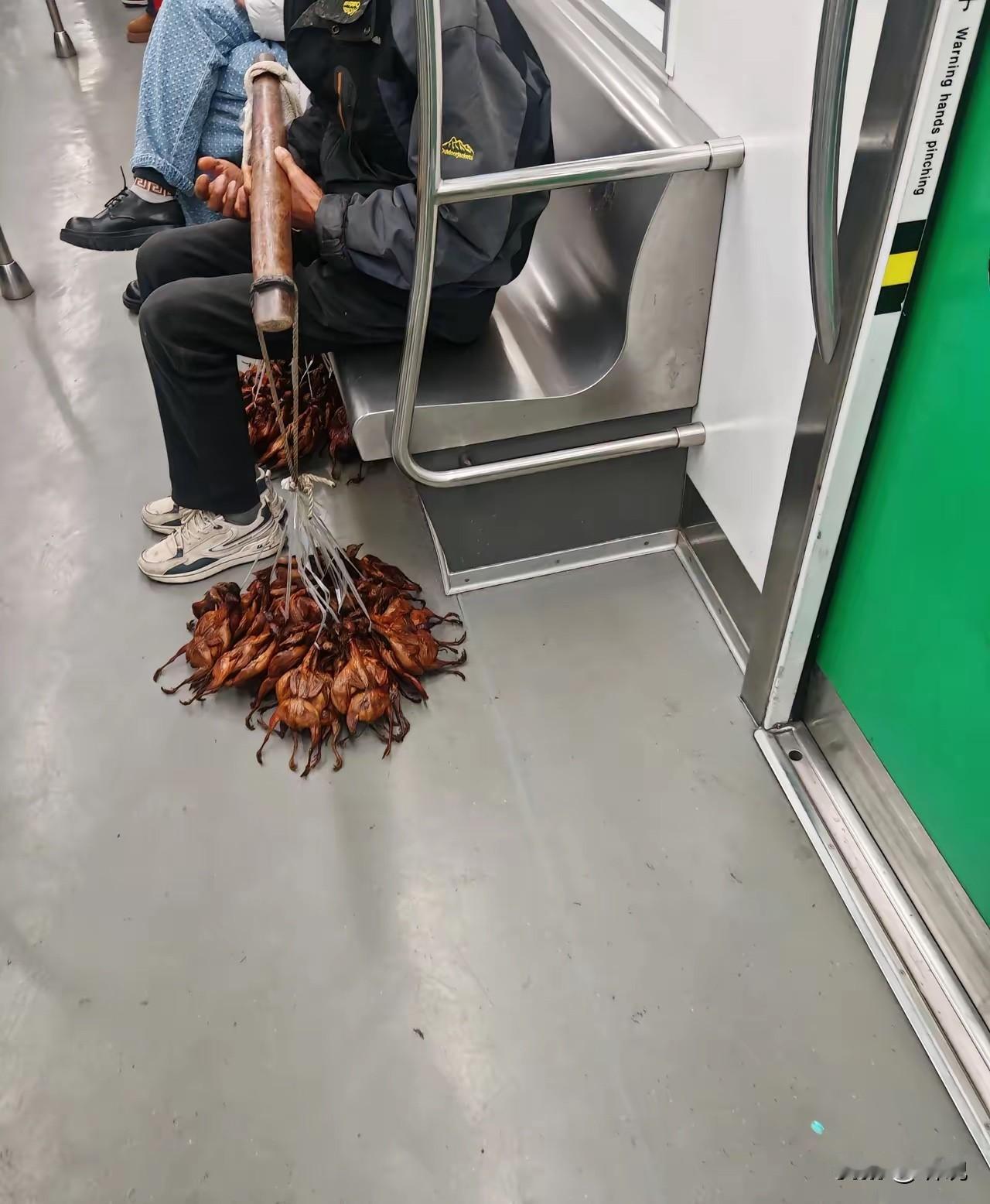 所以说路边小摊买不得啊