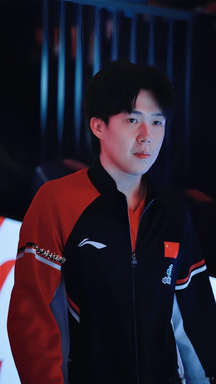 乒乓赛场从无常胜将军，一时的失利恰是照妖镜：照见对手的针对性准备，也照见自身的调