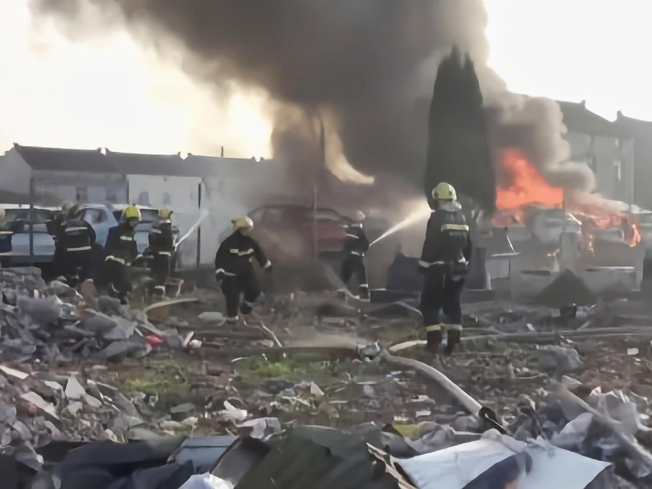 “这辈子，上坟没烧过这么贵的纸！”家住大庆的刘先生后悔的直摇头，没想到只是上了个