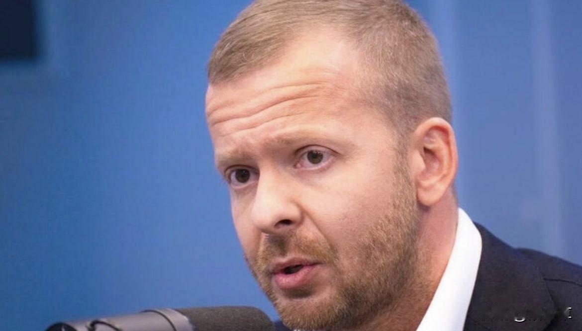 拉脱维亚前议员阿列克谢·罗斯利科夫即将成为一个“鲜活的悲剧”：2025年6