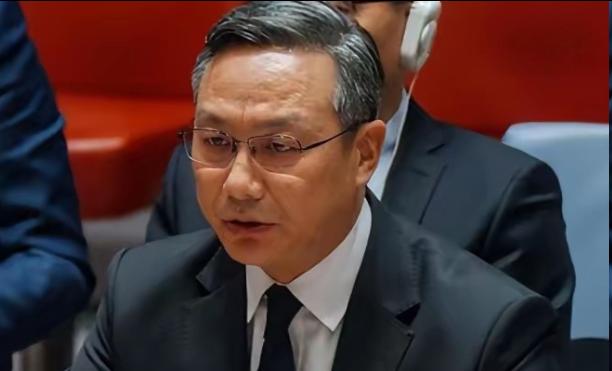阿根廷太不知好歹，中国刚力挺马岛主权不到一个月，阿根廷就出现反华谬论。7月1