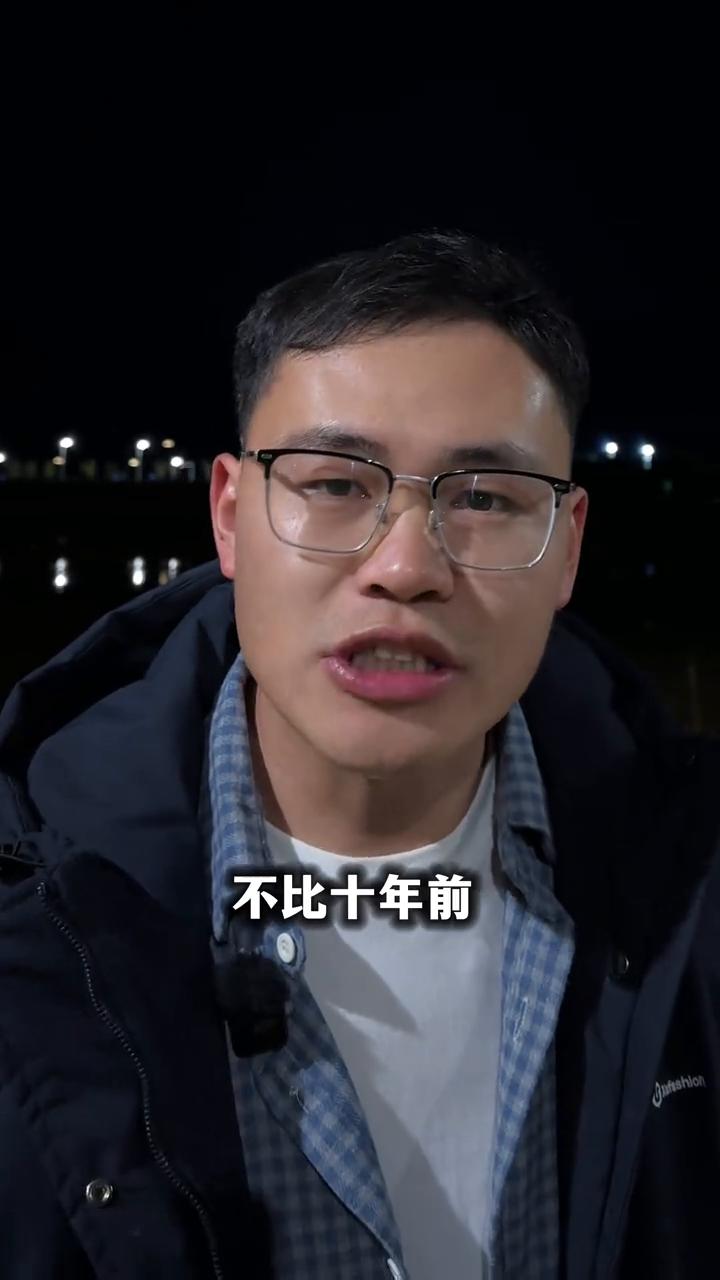 小学很重要。小学真的太重要了，不比十年前。十年前还能在初中、高中看到一些黑马，