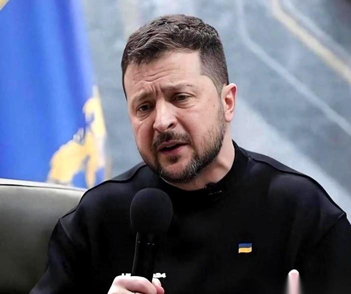 最可怕的，不是让你上战场。是给你递枪的那个人，背着你，已经把你卖给了对家。然