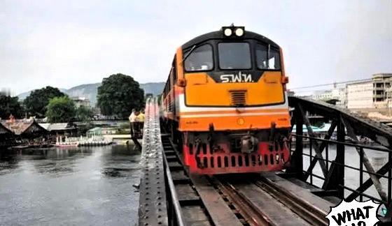 日本高铁泰国翻车：十年砸4200亿被摩托超车，中国钢轨已贯穿半岛