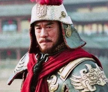唐太宗让李靖教侯君集兵法，没想到侯君集偷偷上奏太宗，说李靖谋反，因为每到精微之处