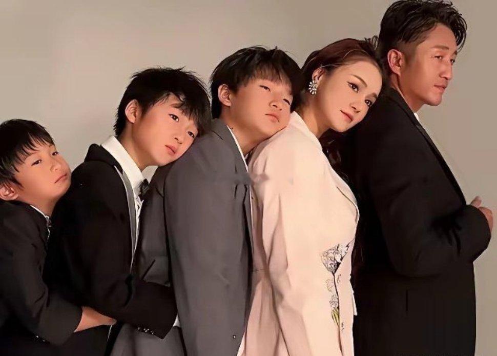 从资产2亿到负债的冠军人生，你还羡慕吗？