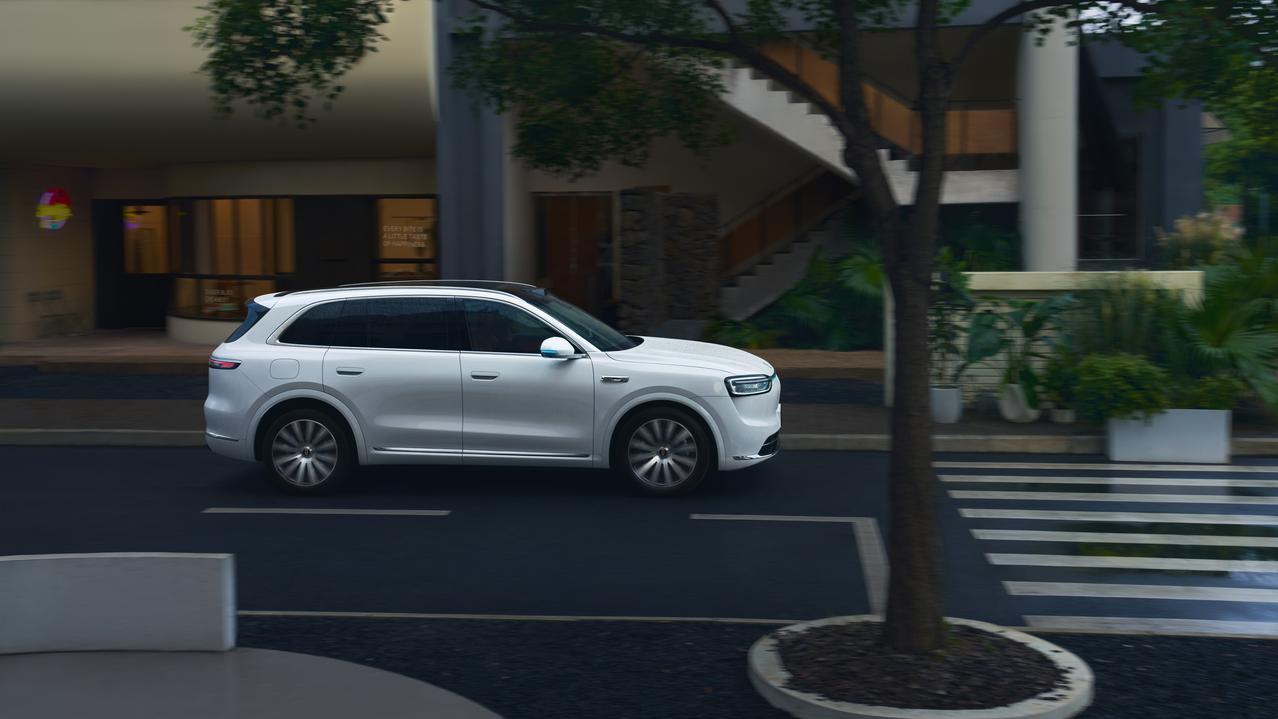 大数据画像揭秘,为何全新问界M7能成为品质家庭优选?最近,一份关于全新问界M7