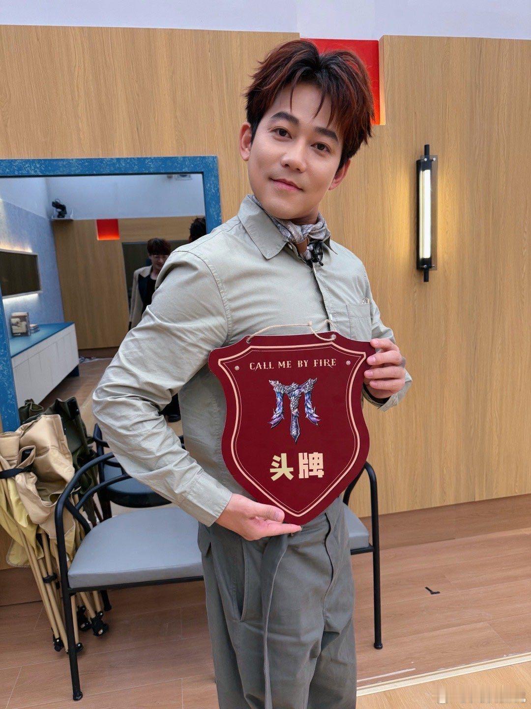 有苏醒这样的心态做什么都会成功的披荆斩棘的心态调节能力太强了，而且还能把队友