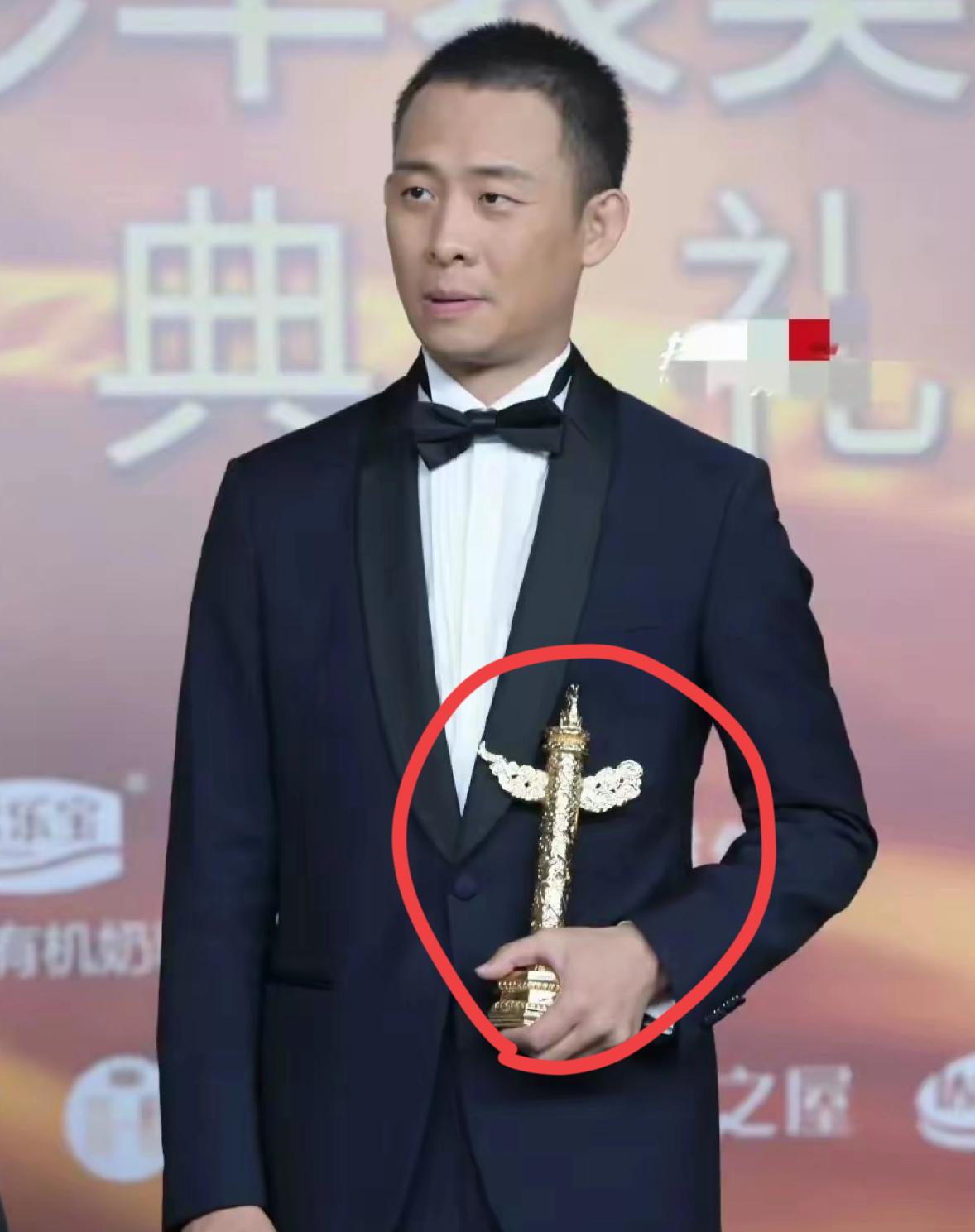 突传消息！真是万万没想到，47岁演员张译，居然在北京市……通过了一级演员