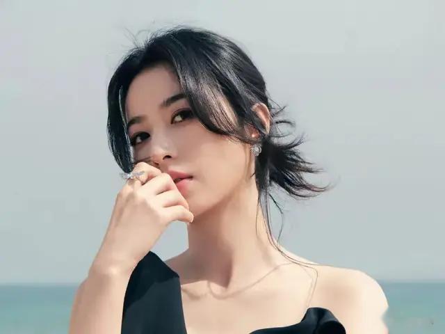 周雨彤