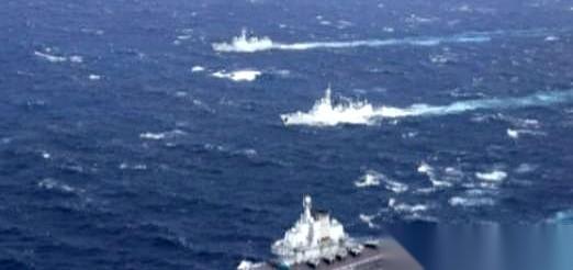 网上天天有人问，南海都快被人家骑脸输出了，到底还打不打？说这话的人，跟2022