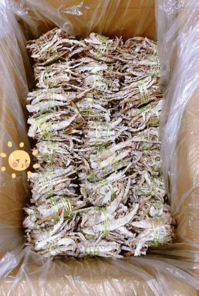 老公战友从浙江寄来的，看着我蒙圈呀。