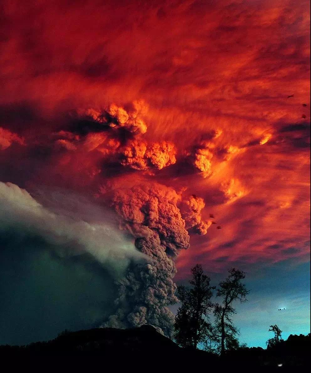 可以分享一张你拍的天空美照吗你见过夏威夷火山爆发的真实场景吗？犹如世界末日，又超