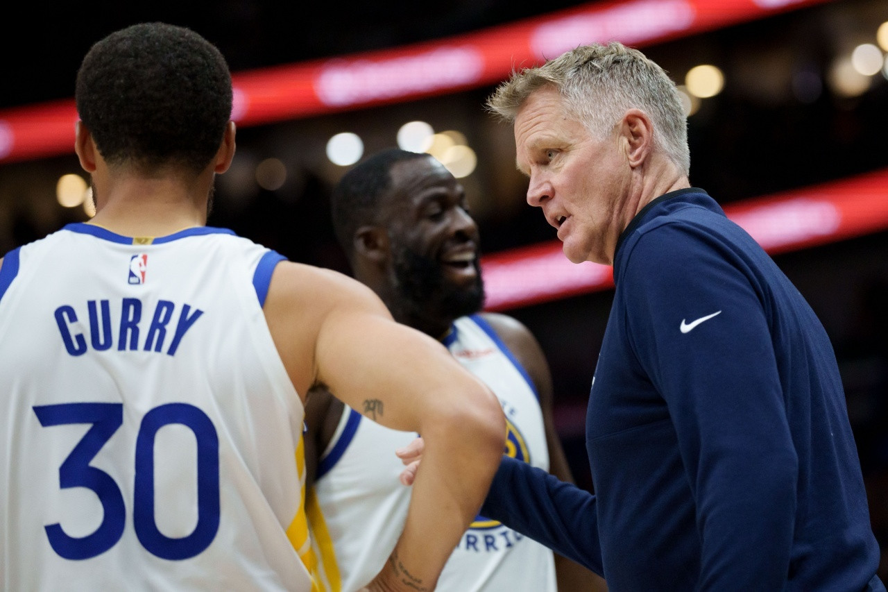 ➡克莱：除了库里，这里没人希望我留下nba吐槽大会金州勇士金州勇士追梦：勇士王朝