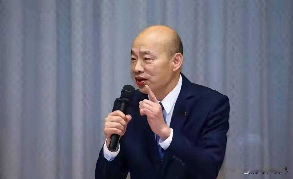 韩国瑜应该主动出来向傅琨萁、国民党党团、国民党全体党员道歉，否则没有办法获得原谅