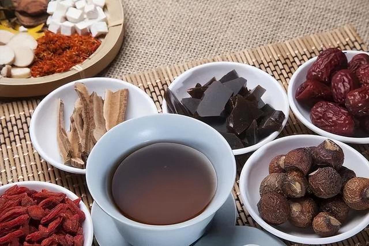 一个真正的奇方，活血祛瘀，畅通一身血脉，止全身疼痛 人一上了岁数，身上不是脖