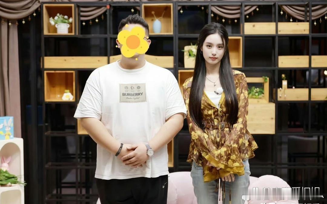 徐艺洋和路人素颜照，这颜值怪不得能迷住黄子韬！