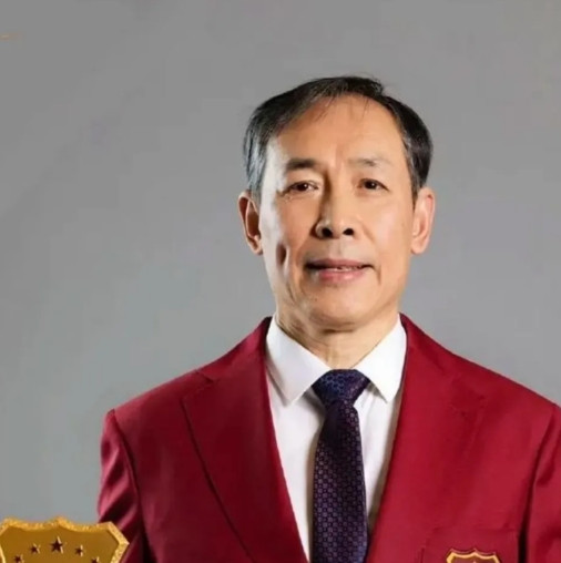 就在今天11点，传来曾凡博、许利民的最新消息！CBA总决赛今晚开打，北京北汽全队