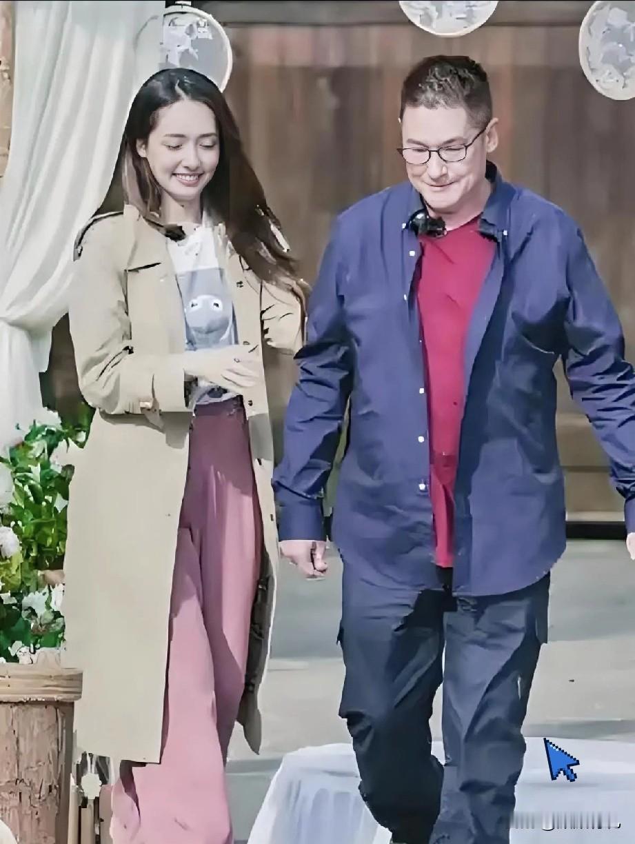 郭碧婷独扛养家压力！郭爸发声戳破豪门假象向太表示：郭碧婷怎么可能一人工作