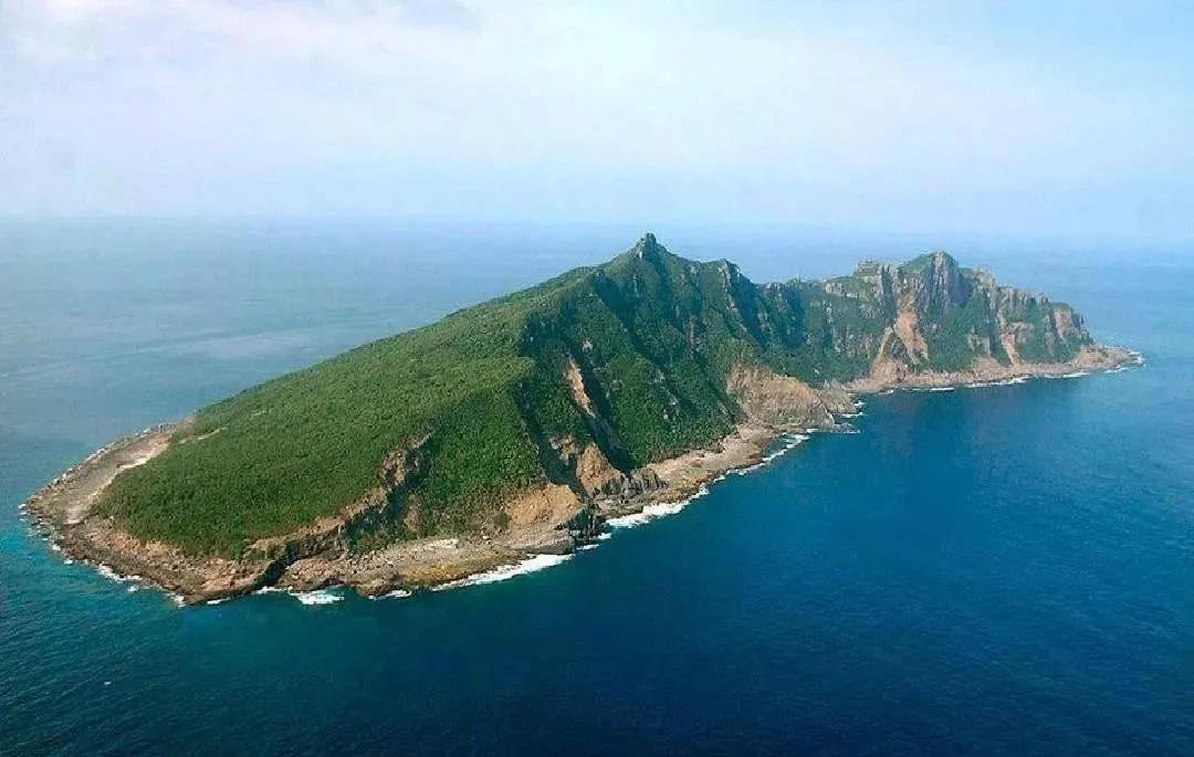 乱了！日本领土危机浮现！不光是琉球，原来连北海道也不是日本的。2025年年初的时