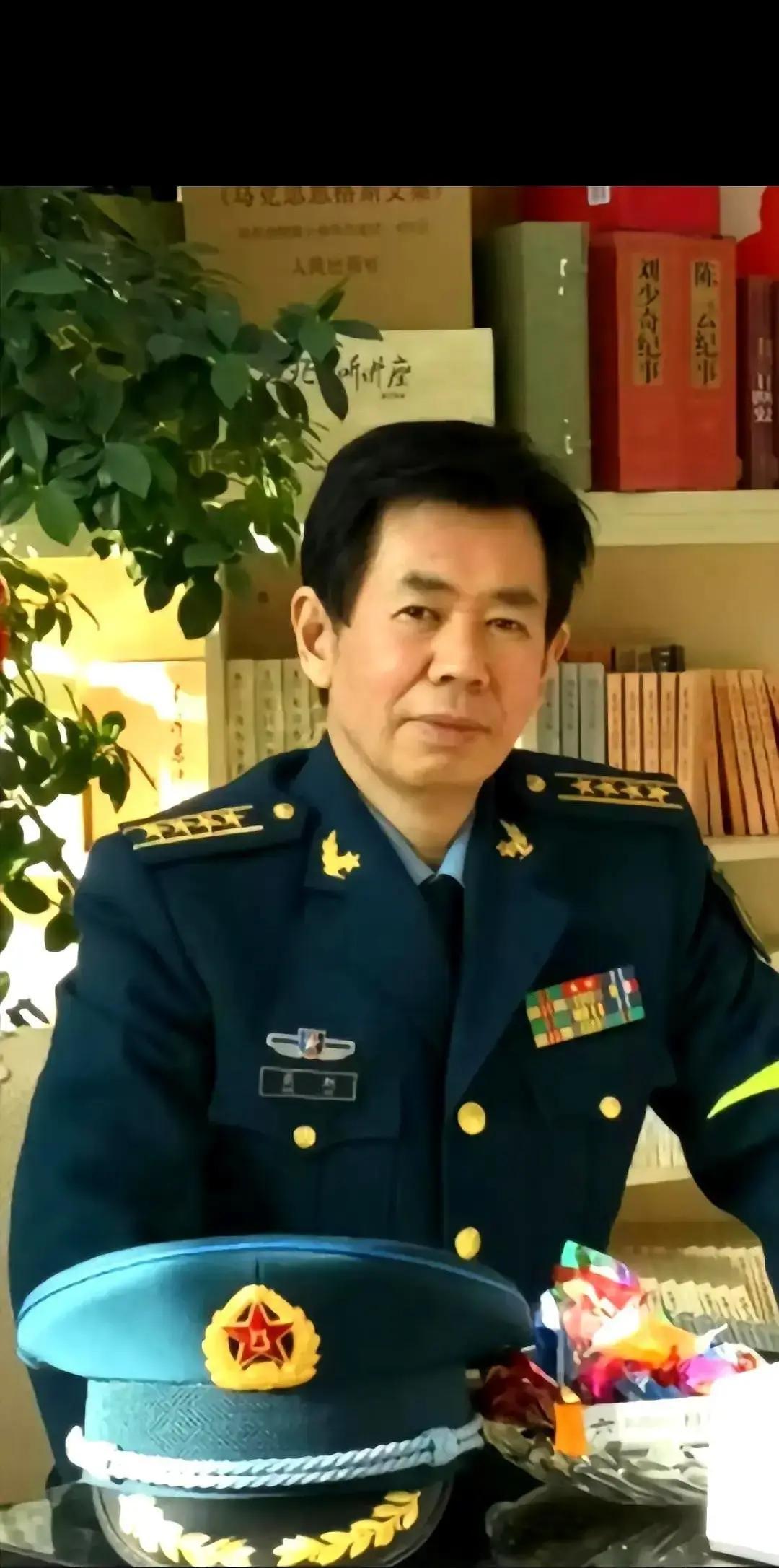 我算是看明白了，有时候最可怕的不是屋外有没有狼，而是屋里的人有人喊一声“狼来了