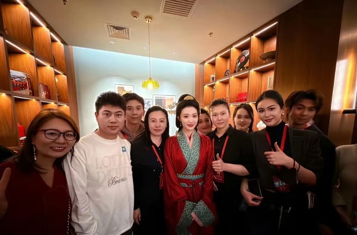 王楚然真好看，和普通人不是一个图层！