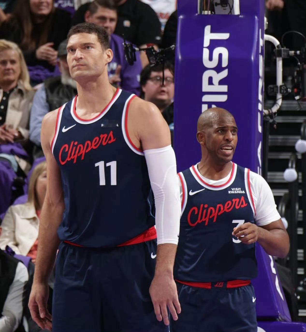 杨瀚森据ESPN记者Ramona报道，保罗被辞退那晚，晚上11点左右在四季酒店