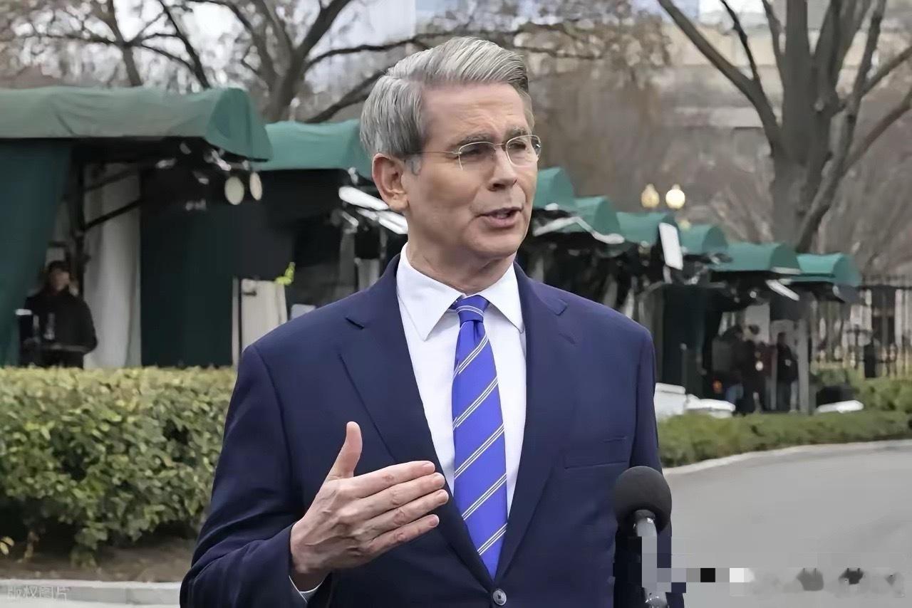 中方对美解禁稀土后，特朗普政府马上批准了“对台军售”。同时，美财长要求中方在20