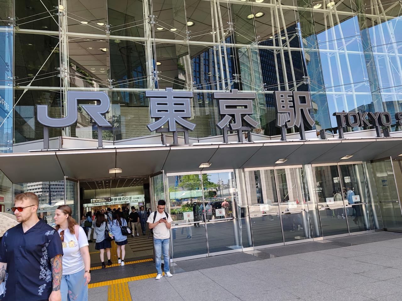 我是在今年六月去的日本，心想，从没去过国外，在有生之年，怎么也得出一次国，看看国