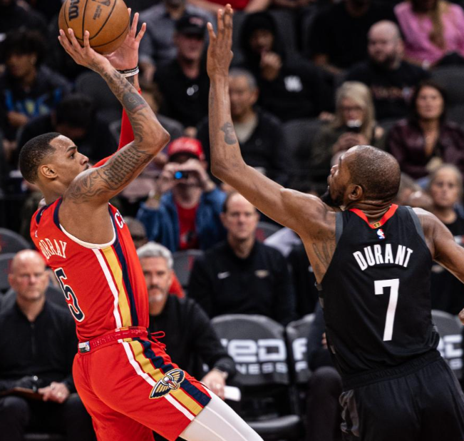 理性讨论，杜兰特的得分为什么总是很难爆发？kd拿个二三十分感觉是常态，但是从