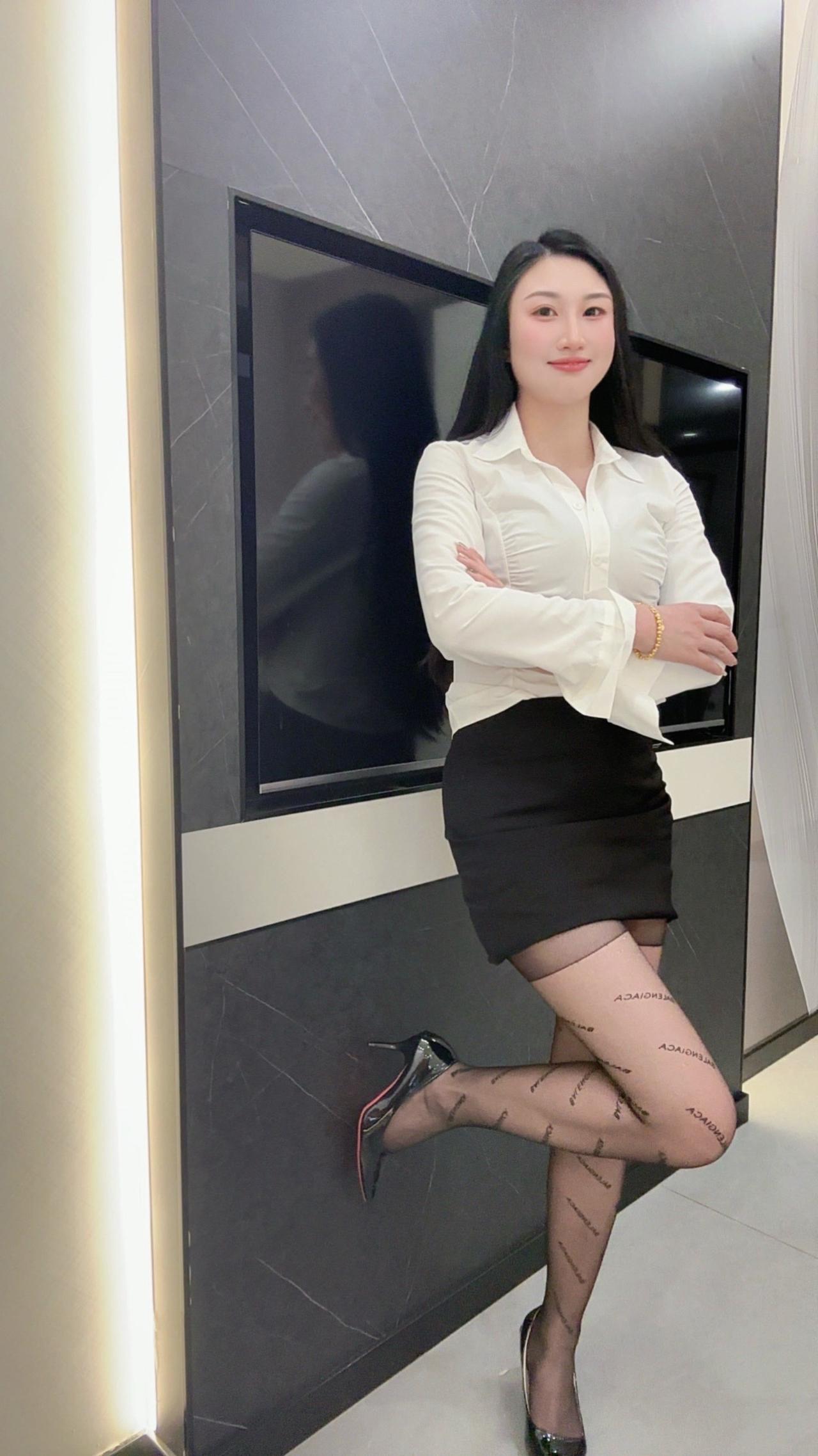 ‘’宝贝,对不起，不是不疼爱你‘’高个子穿搭