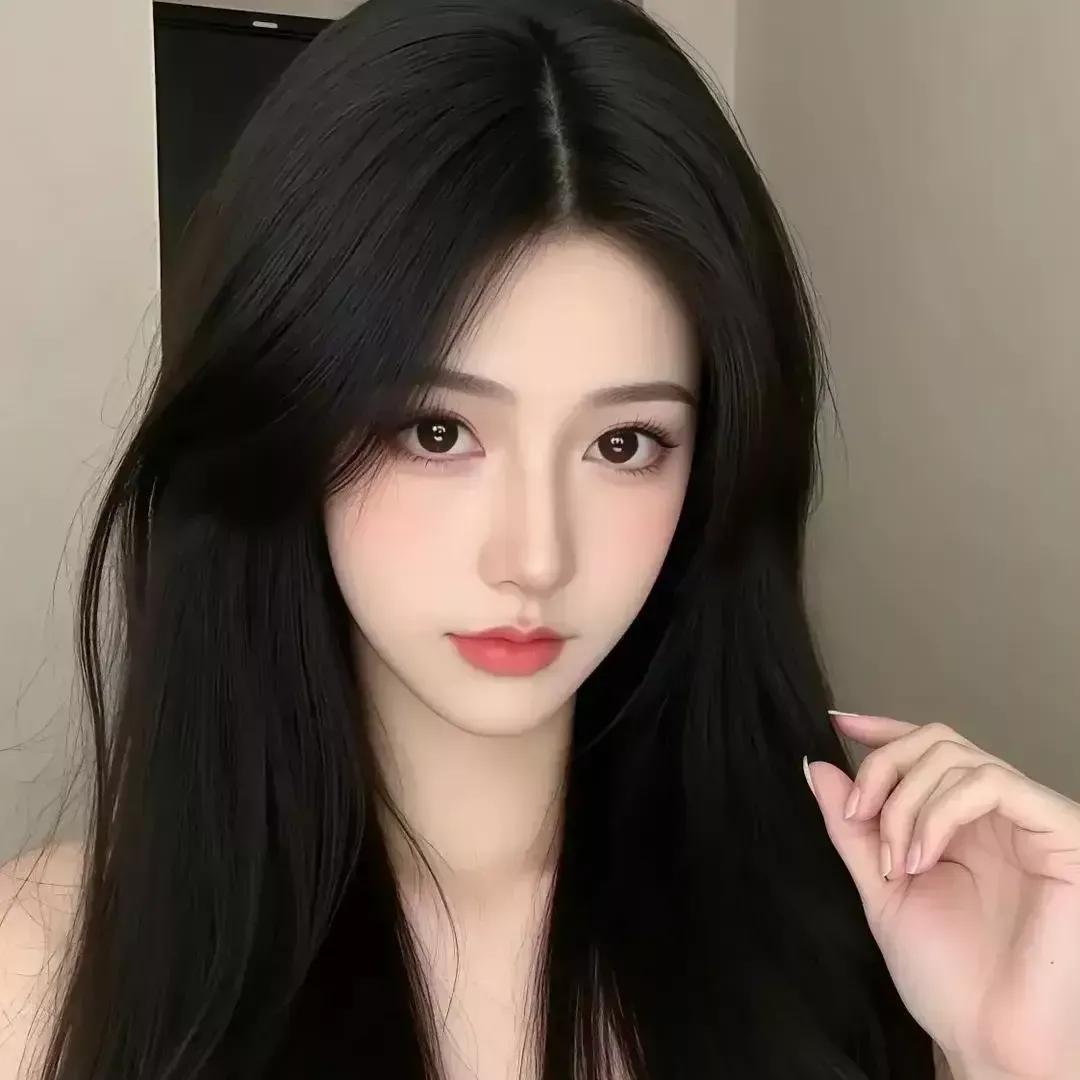 ✨长发仙女，温柔迷人，红唇美艳，气质动人✨温婉长发少女气质长发女孩黑亮秀发少