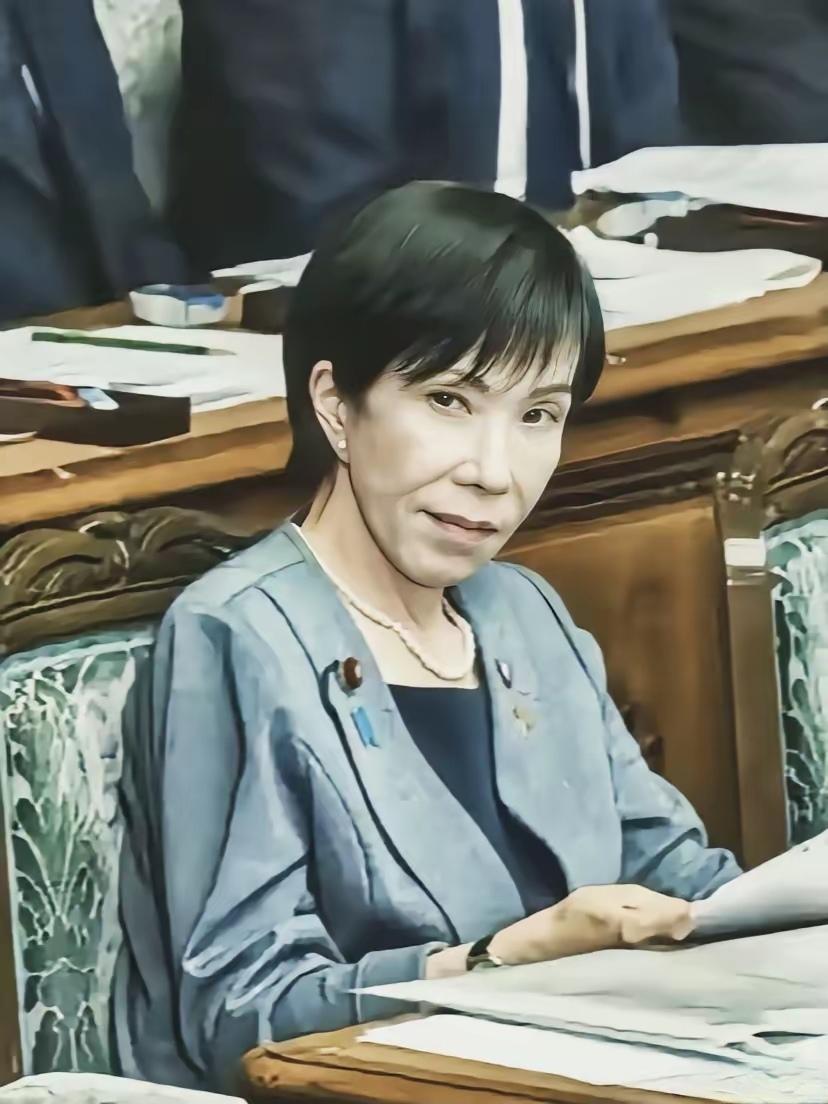 人内心越缺什么就会越在意什么，高市早苗在G20峰会迟到的原因就充分说明了这个道理