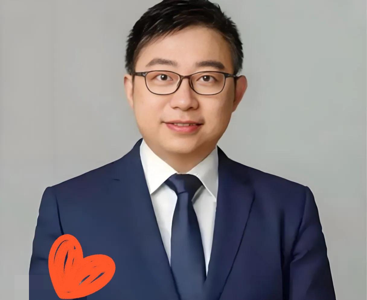 沈逸教授的一番话，说到了无数考公人的心坎里：现在考公竞争有多卷？有人白天上班养