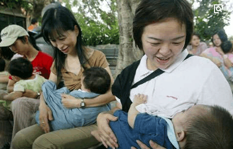 老婆为了给小孩断奶都做过哪些奇葩的事? 几十万网友评论!