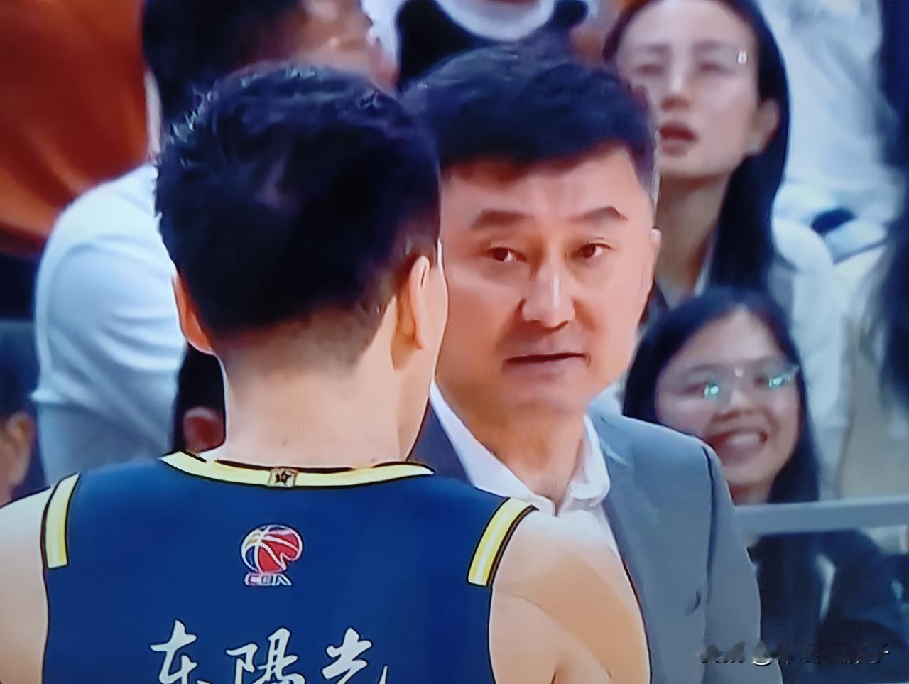 正如广东球迷分析的一样，杜峰今晚在酝酿一步大棋，高棋，。但是，无奈杜峰运气不好