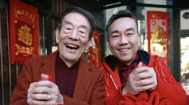 虎父无犬子，羊父有牛子吗？杨少华老爷子，低调了一辈子，含辛茹苦饱受争议，当年