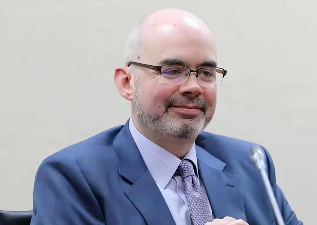 岛内风向生变：高喊“一中”的郑丽文，为何要谢赖清德“助攻”？近期，台湾政坛