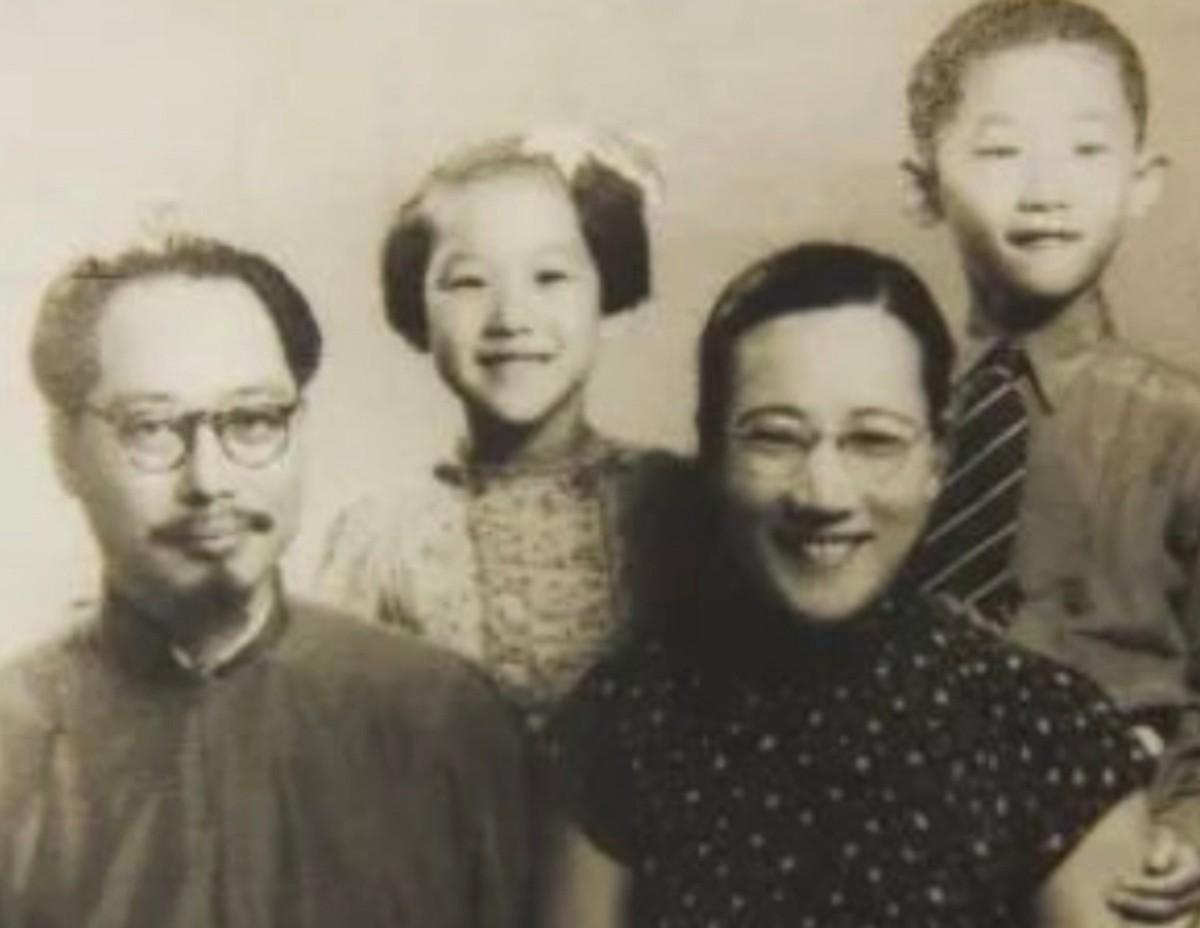 1971年，陕西老农娶了小他10岁的女大学生，对方坐过牢，离过婚，老农不嫌弃。8