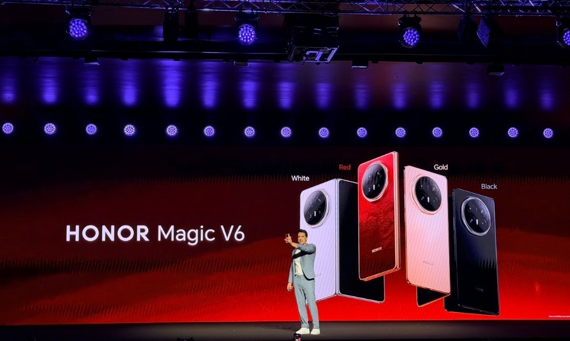 据荣耀MagicV6将采用超薄电池技术，整机仅重219g，厚8.75m