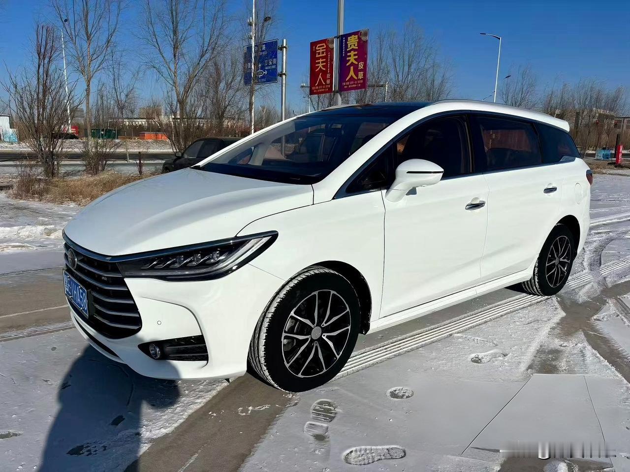 经典永不过时，有没有一辆车，能让你从20岁爱到40岁？每次偶遇都有见到初恋时的心