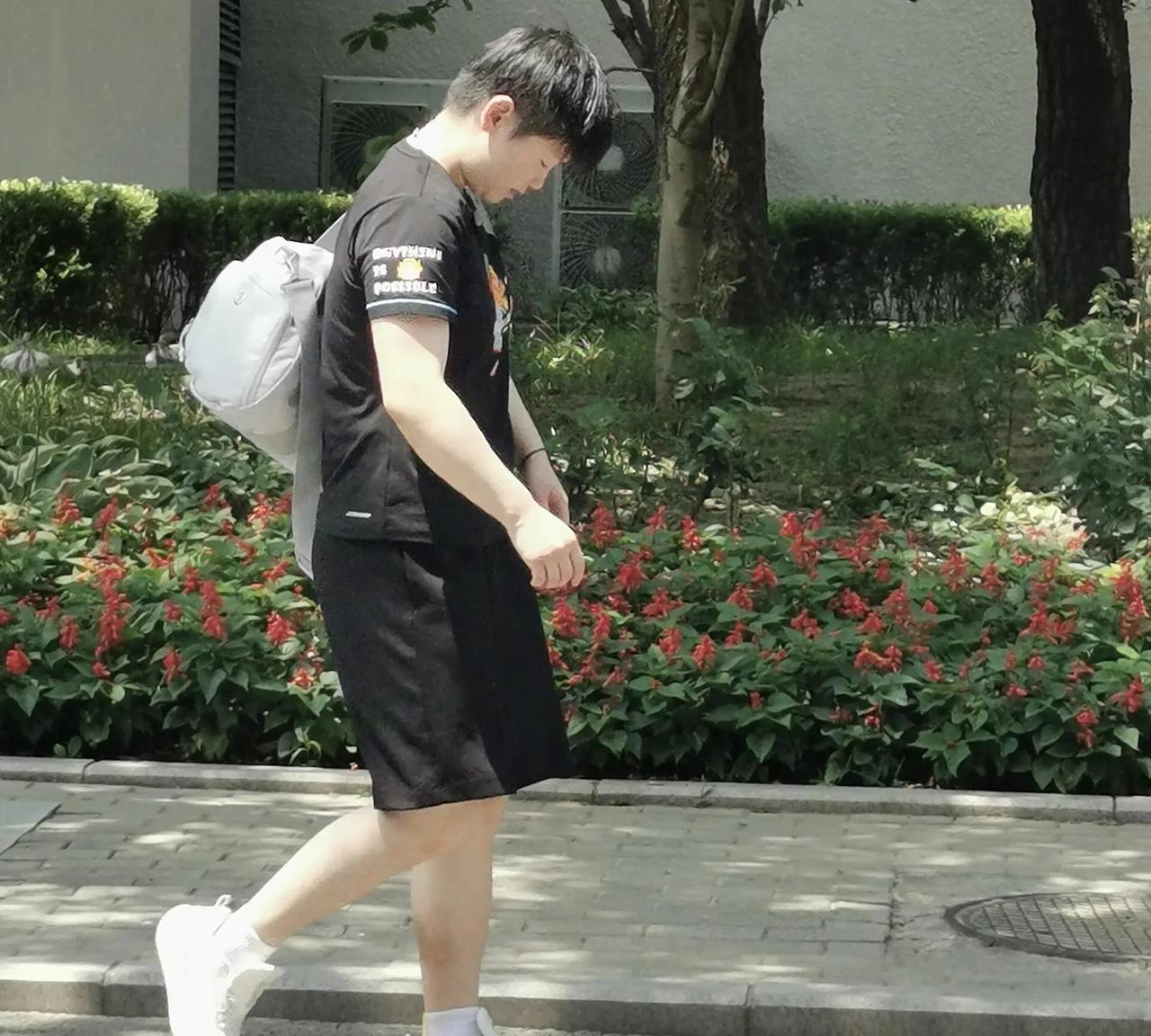 盛夏六月的国乒：孙颖莎王楚钦梁甜甜马龙。。。都有了！6月真是国乒“放假”