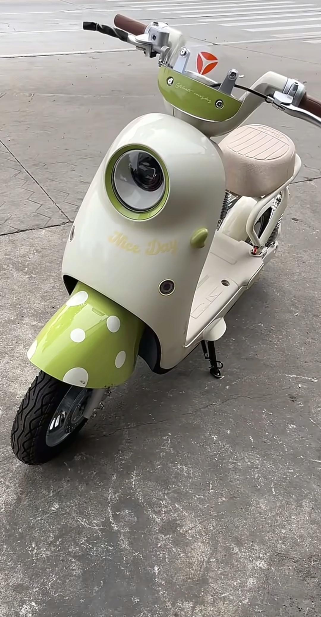 仔细一想新国标电动车还是有好处的，特别是对云贵川渝的朋友，先不说它的坐垫以及