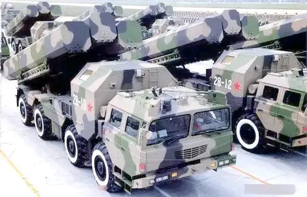 “长剑”10与“长剑”20都属于亚音速巡航导弹，射程也是一样的，都是1500～2