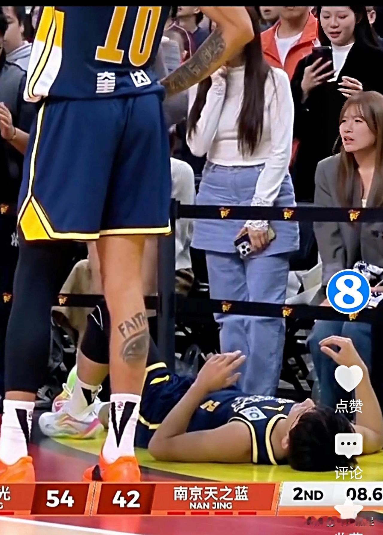 广东宏远今晚4节打完以94-94战平南京，徐杰三个消息：1.国家队主教练郭士强