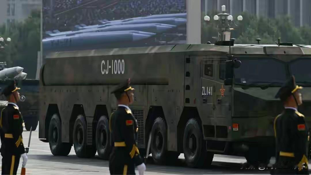 全球首款陆基高超弹！CJ-1000横空出世，6马赫突防，西方拦不住外媒炸锅