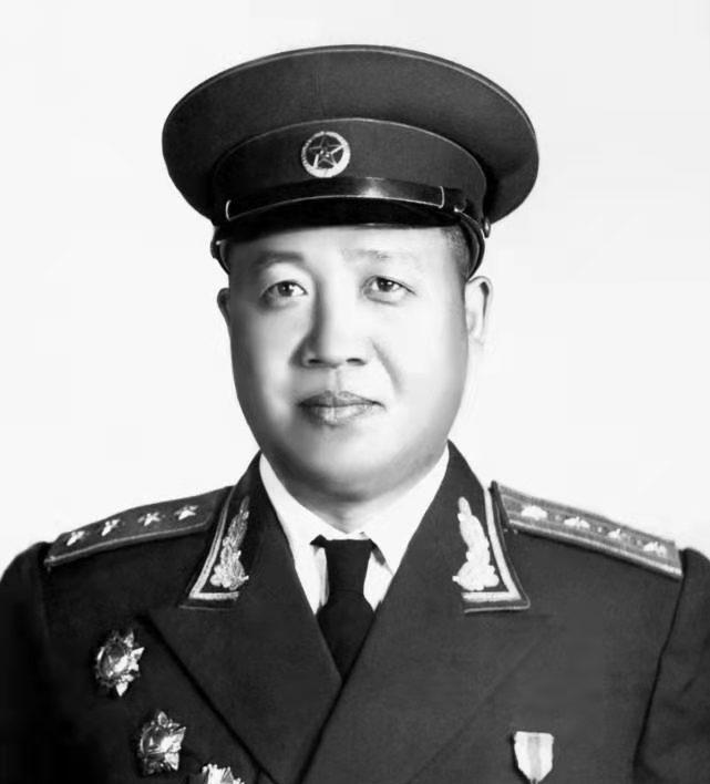 抗美援朝期间，一名团长奉命撤退，他却擅自带兵奔赴主力军战场，没想到打得美军毛骨悚