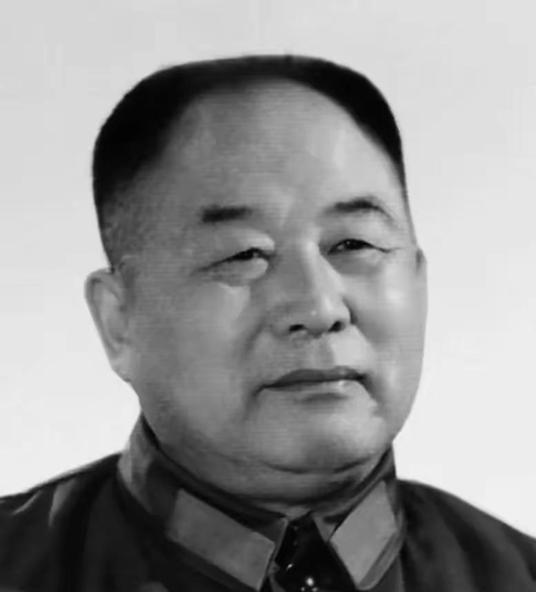 原中央副主席李德生将军临终前讲话：我已有多次面对毛主席纪念堂，面对人民英雄纪念碑