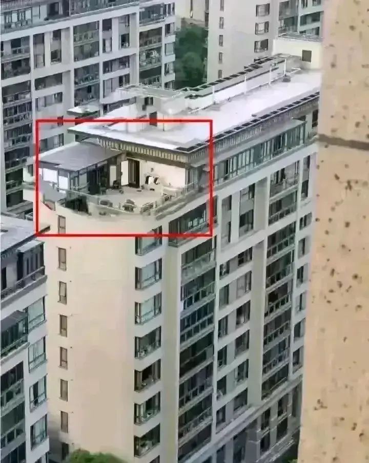 能买到这套房子，做梦都笑醒。